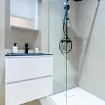 Sleek - Urban Elegance In The Heart Of *