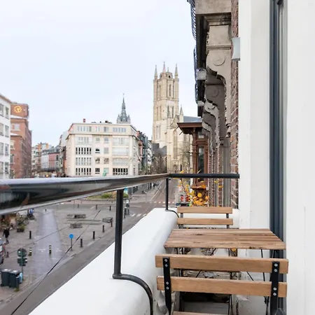 Sleek - Urban Elegance In The Heart Of *