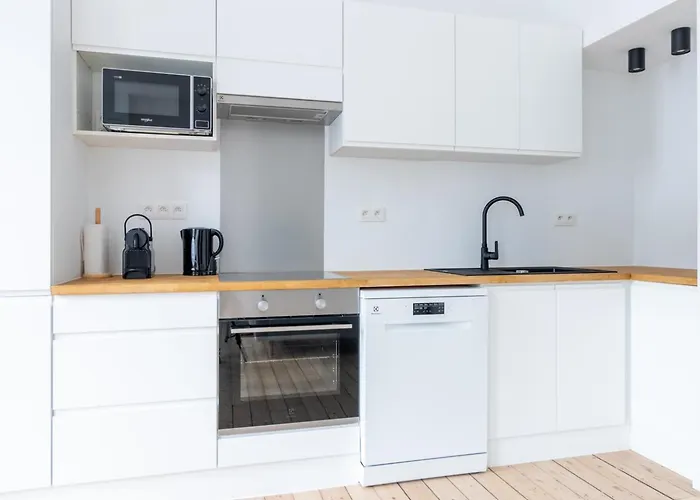 Sleek - Urban Elegance In The Heart Of * Gante