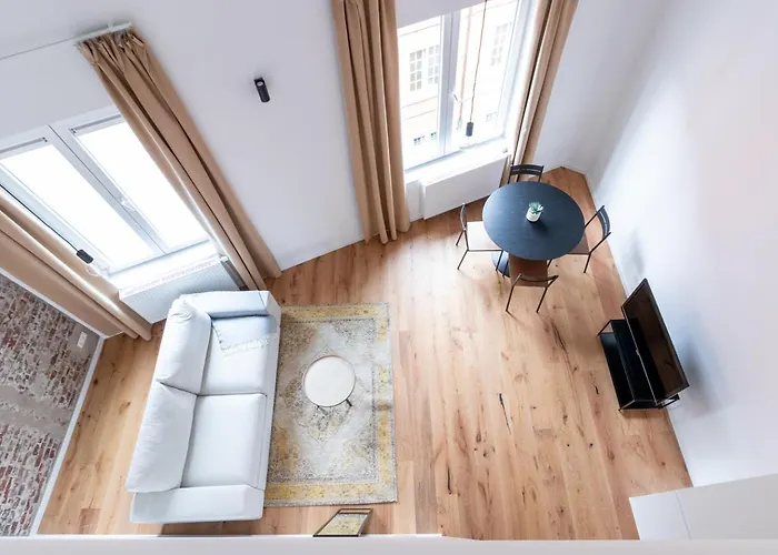 Sleek - Urban Elegance In The Heart Of Апартаменты *