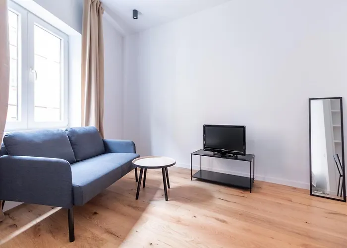 Apartamento Sleek - Urban Elegance In The Heart Of *