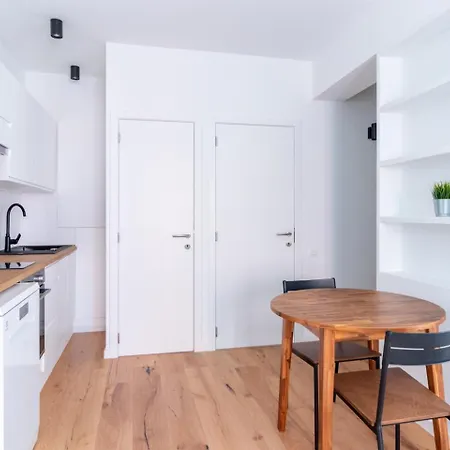 Apartamento Sleek - Urban Elegance In The Heart Of Gante